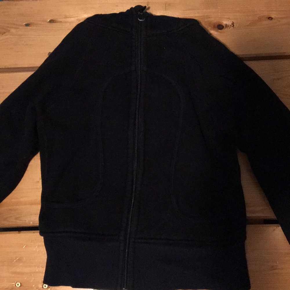Lululemon Black zip up sweater